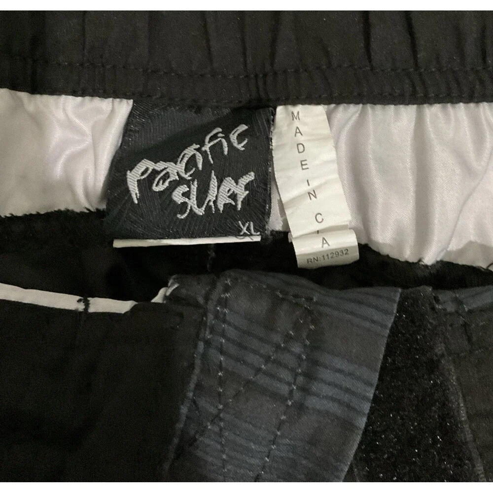 Pacific Surf Men's XL Board Shorts